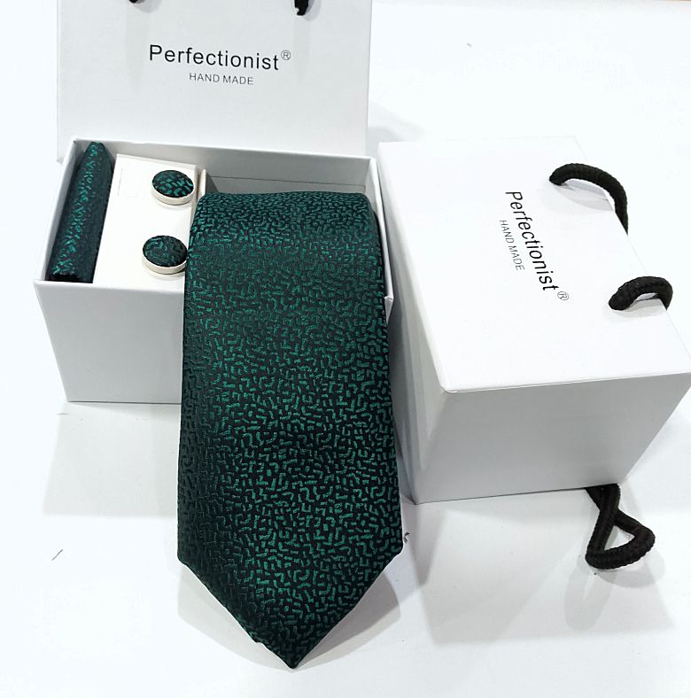 Tie set 22b