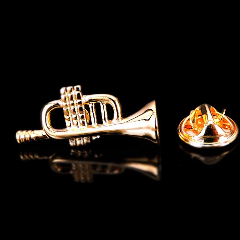 Minimalist lapel pin 010